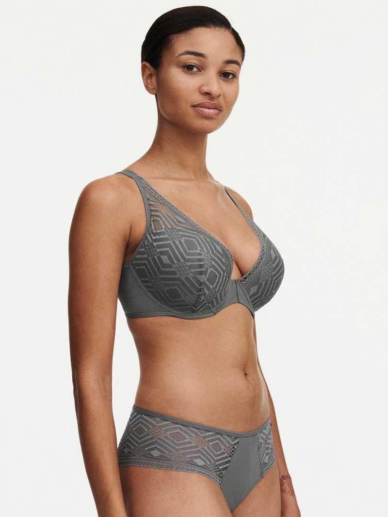 Chantelle Ondine Lace Plunge Contour, Passionata designed by CL Bras Silver | USA 2155MAS